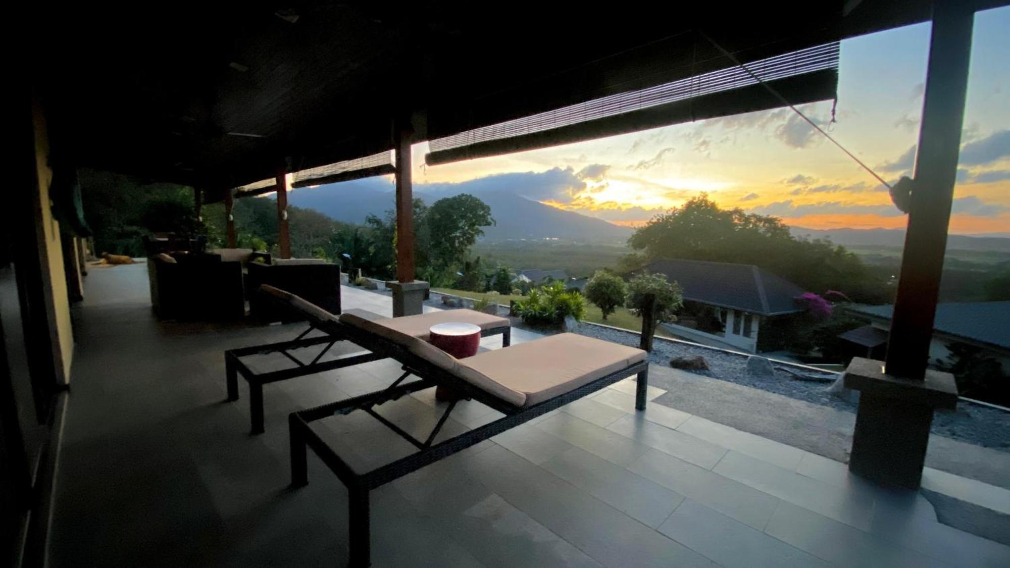 Ranis Lodge Padang Mat Sirat Exterior foto